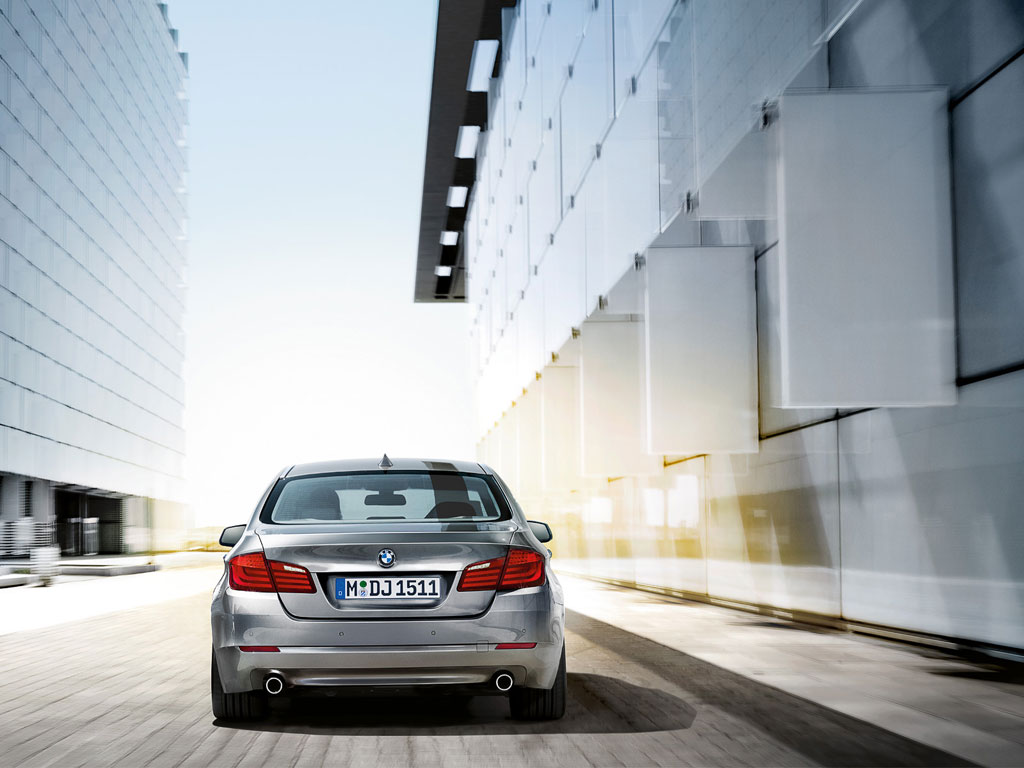BMW Series 5 528i บีเอ็มดับเบิลยู ซีรีส์5 ปี 2012 : ภาพที่ 5