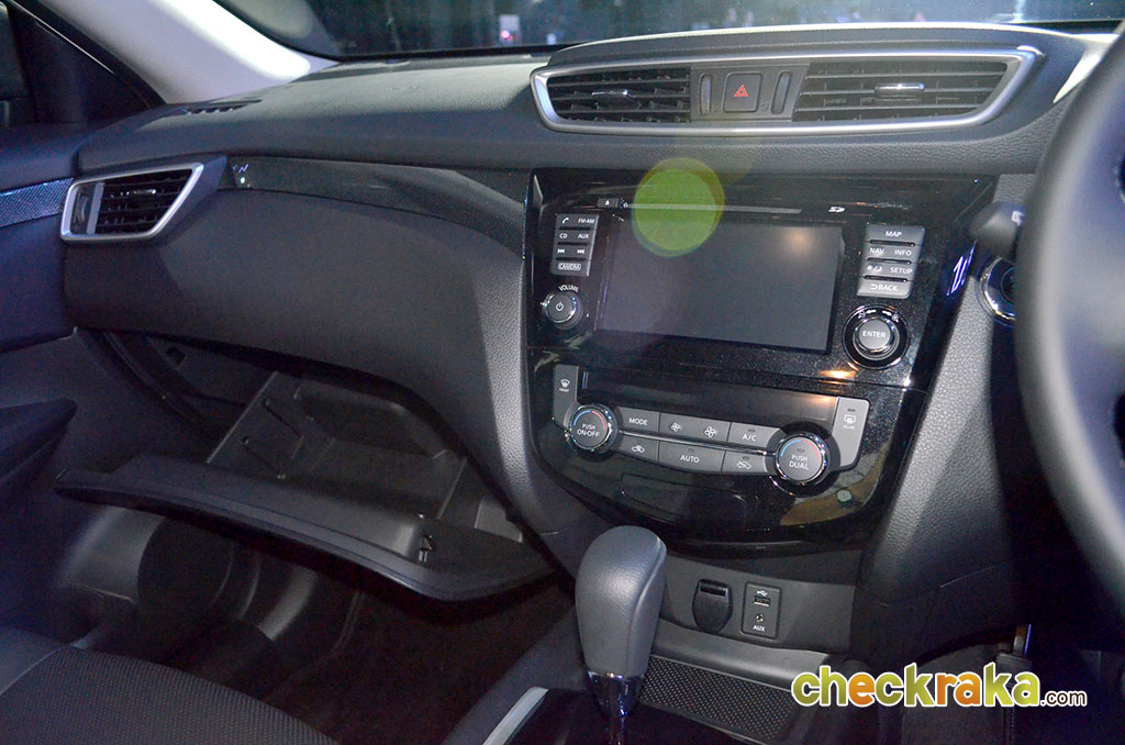 รูปภาพ นิสสัน Nissan X-Trail 2.0 V 4WD ปี 2014