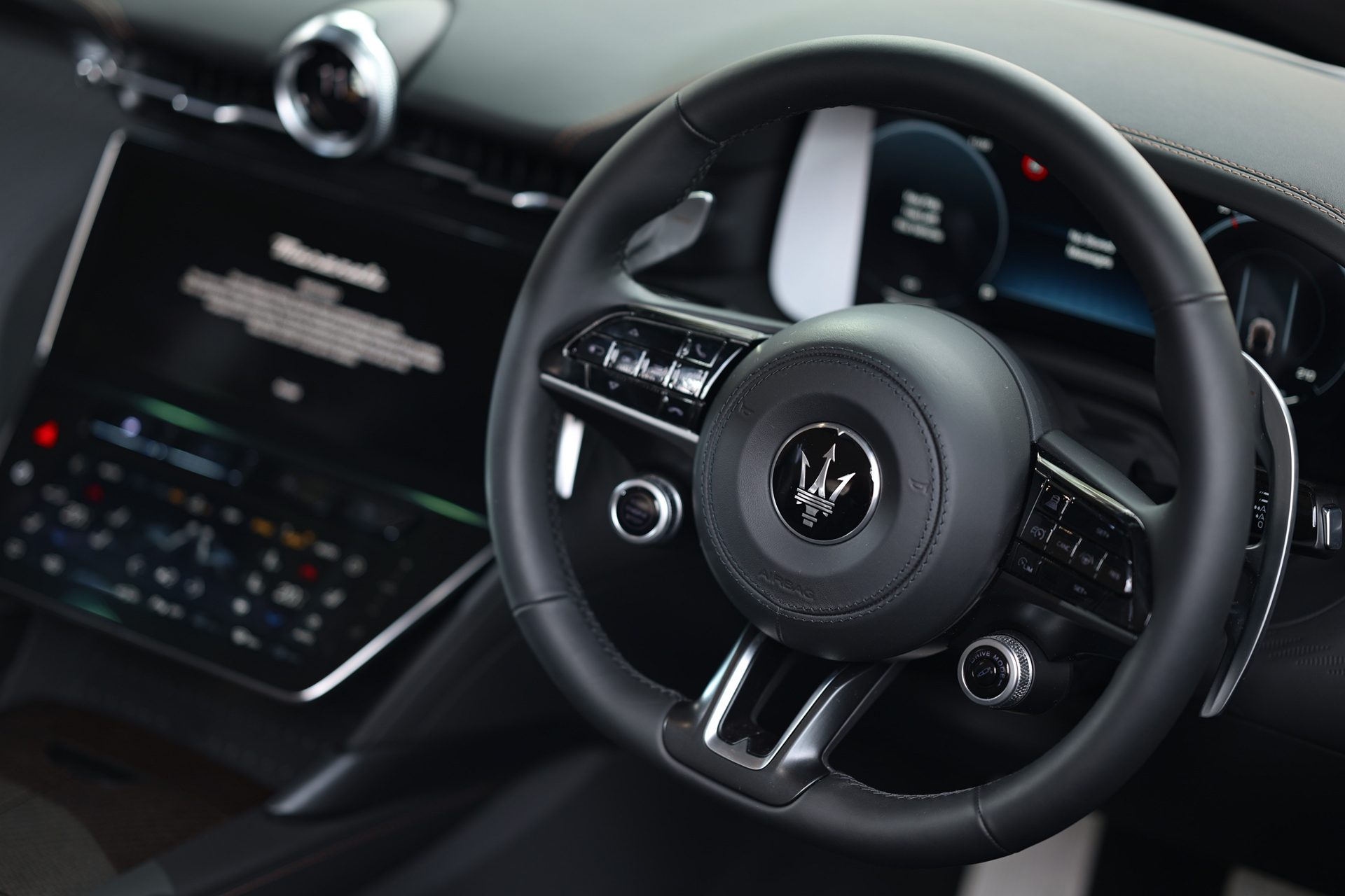 รูปภาพ มาเซราติ Maserati GranCabrio Folgore ปี 2025