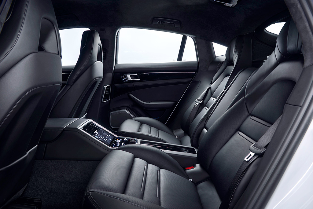 รูปภาพ ปอร์เช่ Porsche Panamera 4 E-Hybrid executive ปี 2019