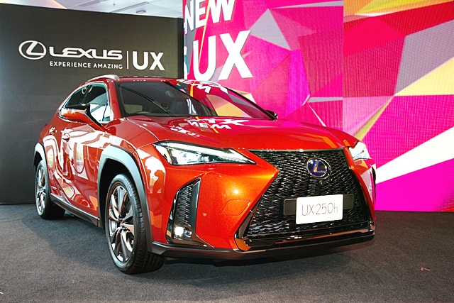 รูปภาพ เลกซัส Lexus UX 250h Luxury ปี 2019
