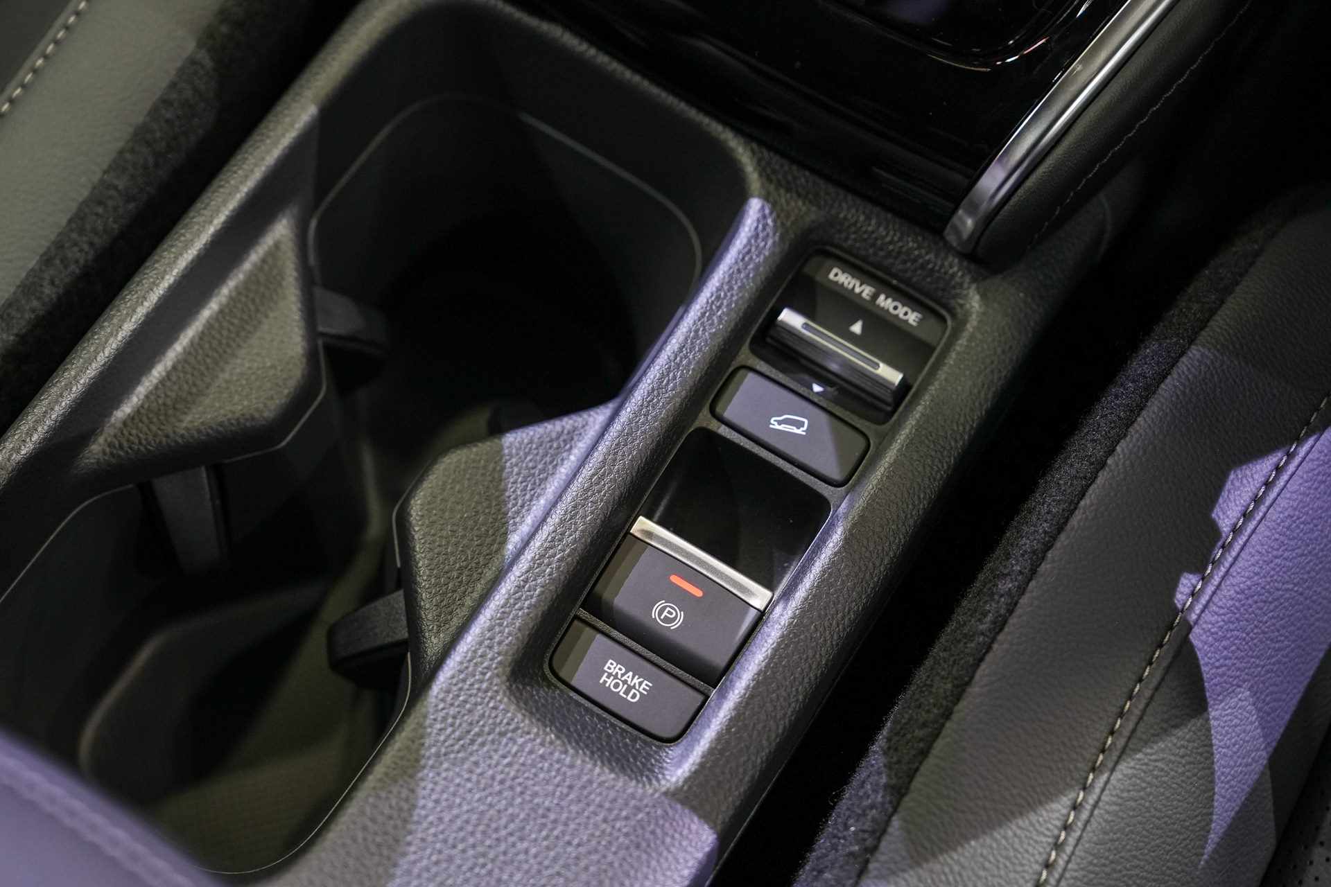 รูปภาพ ฮอนด้า Honda HR-V e:HEV E ปี 2024