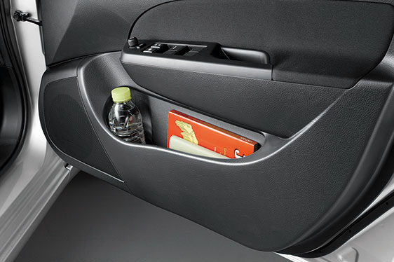 Suzuki Swift GA MT ซูซูกิ สวิฟท์ ปี 2012 : ภาพที่ 12