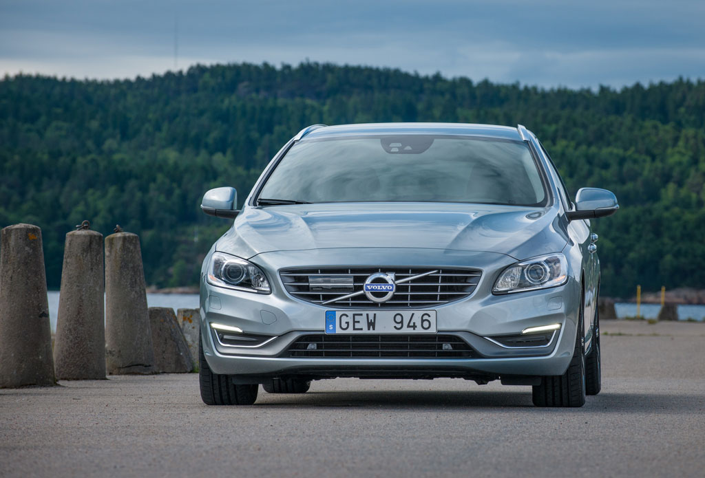 รูปภาพ วอลโว่ Volvo V60 T4F ปี 2013