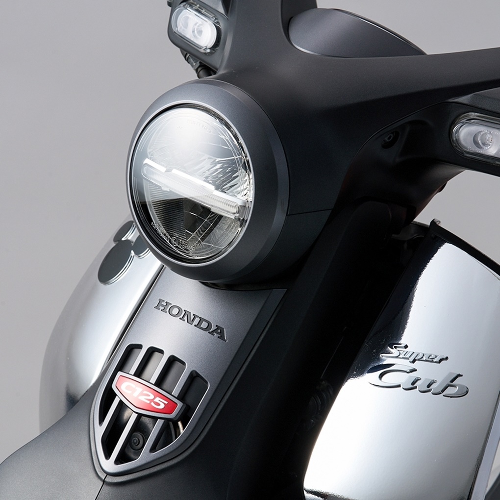 Honda Super Cub C125 Disney Limited Edition ฮอนด้า ซูเปอร์คับ ปี 2023 : ภาพที่ 2