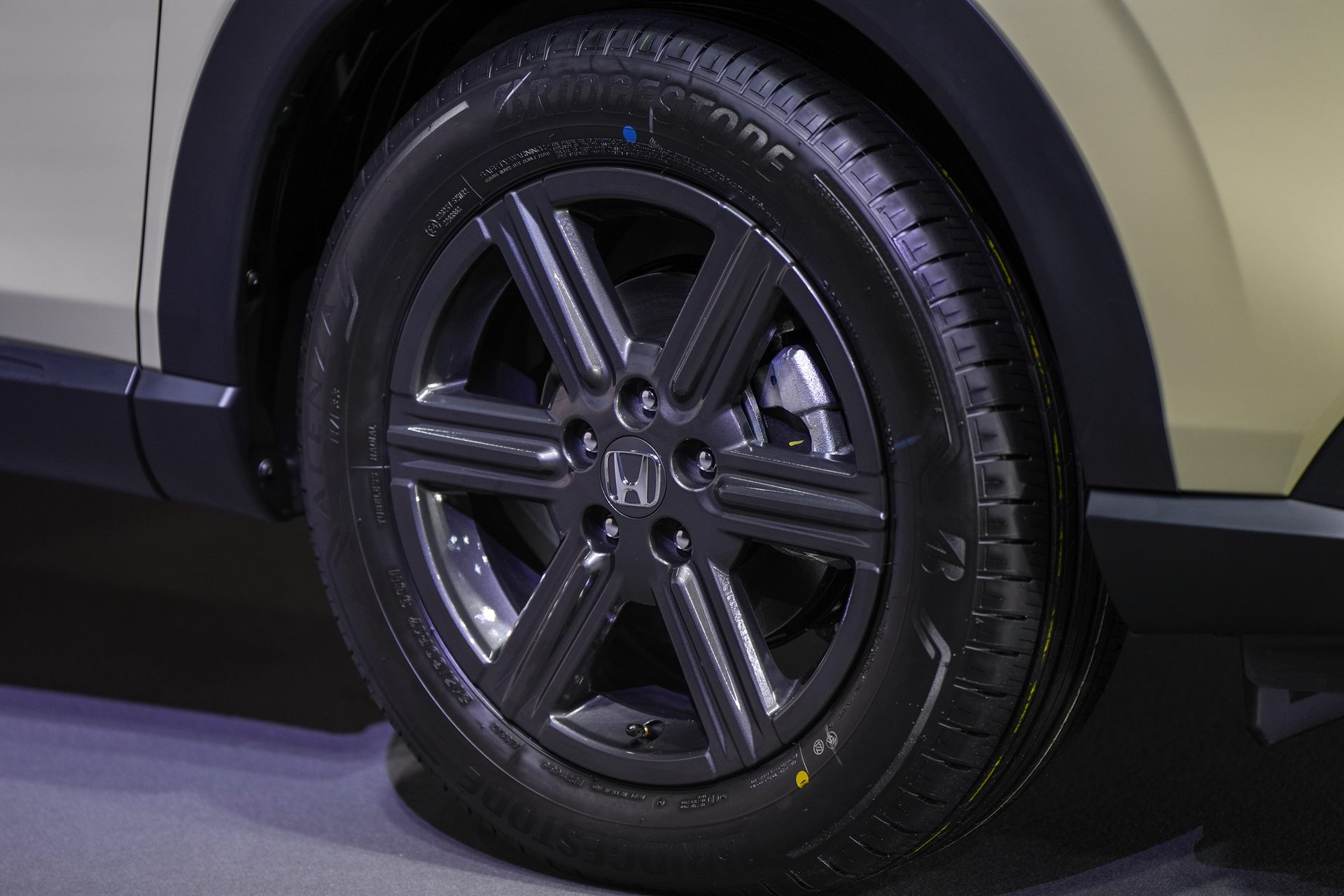 รูปภาพ ฮอนด้า Honda HR-V e:HEV EL ปี 2024