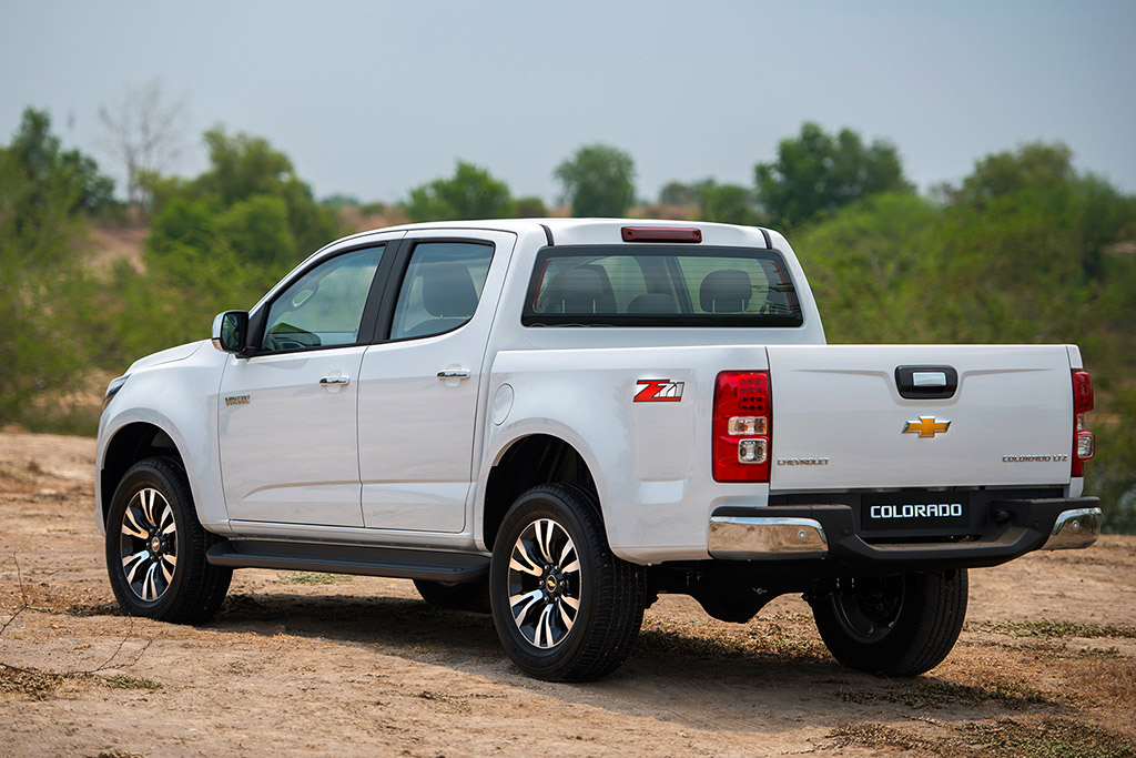 Chevrolet Colorado C-Cab 2.5 LTZ Z71 A/T เชฟโรเลต โคโลราโด ปี 2016 : ภาพที่ 4