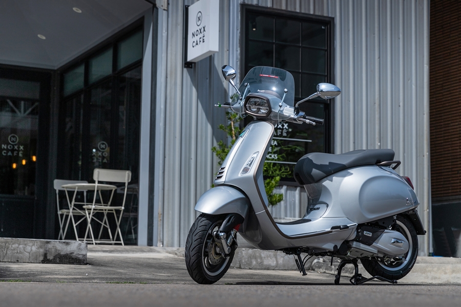 Vespa Sprint 150 I-GET 10TH ANNI เวสป้า สปริ้นท์ ปี 2020 : ภาพที่ 11