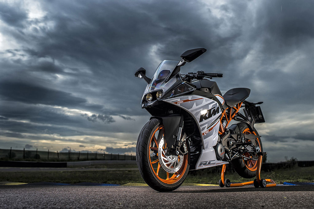 KTM RC 390 เคทีเอ็ม อาร์ซี ปี 2015 : ภาพที่ 4