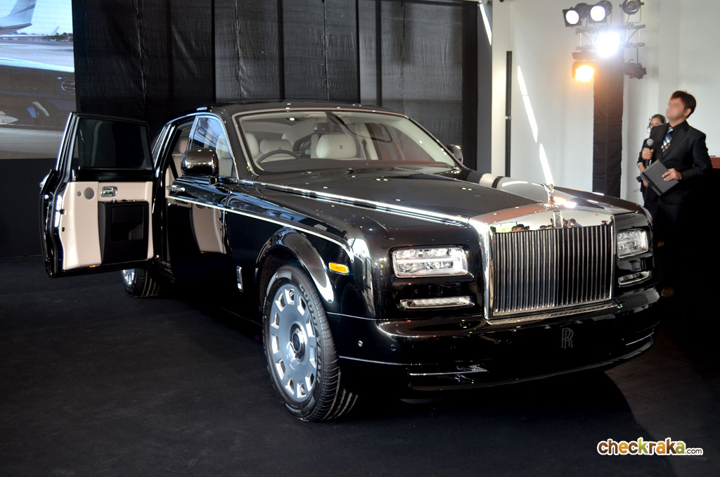 Rolls-Royce Phantom Series II Standard โรลส์-รอยซ์ แฟนทอมซีรีส์ทู ปี 2012 : ภาพที่ 10