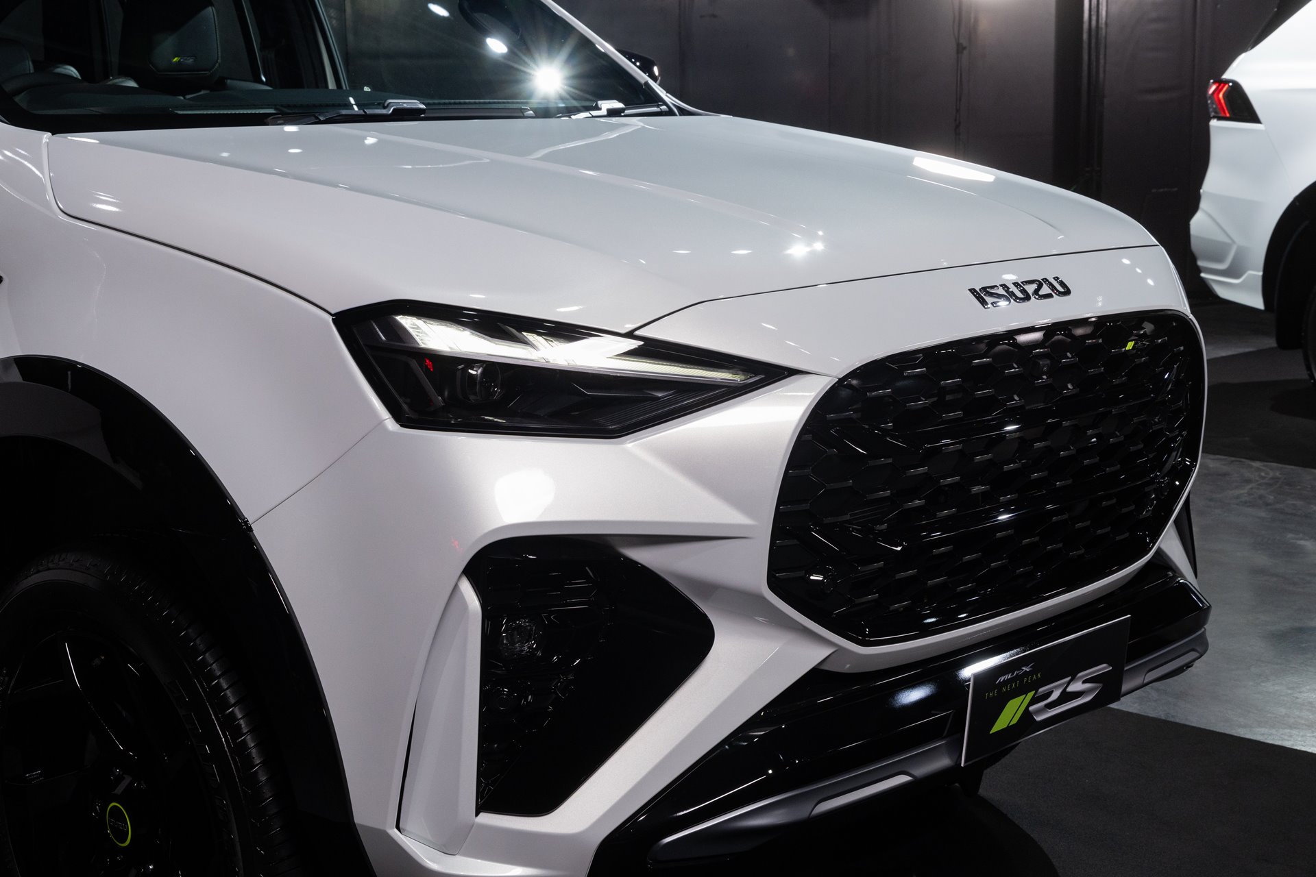 รูปภาพ อีซูซุ Isuzu MU-X 4x4 3.0 RS A/T ปี 2024