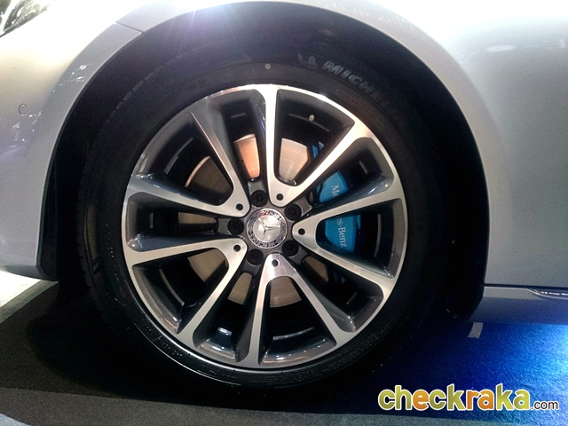 รูปภาพ เมอร์เซเดส-เบนซ์ Mercedes-benz E-Class E 300 e Avantgarde ปี 2019