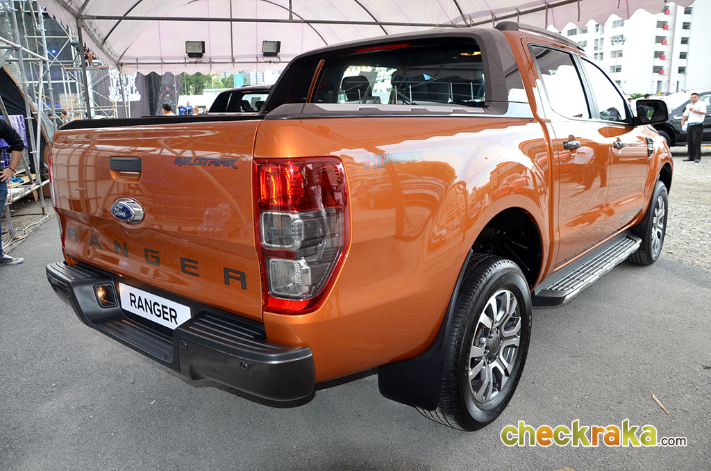 Ford Ranger Wildtrak Double Cab 2.2L HP 4x2 Hi-Rider ฟอร์ด เรนเจอร์ ปี 2017 : ภาพที่ 16