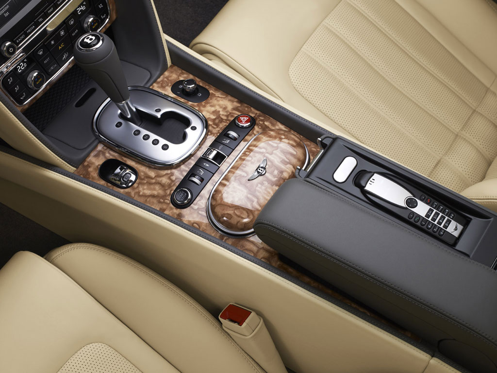 Bentley Continental GT W12 Convertible เบนท์ลี่ย์ คอนติเนนทัล ปี 2012 : ภาพที่ 10