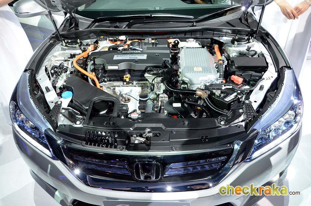 Honda Accord Hybrid 2.0 Tech ฮอนด้า แอคคอร์ด ไฮบริด ปี 2014 : ภาพที่ 20