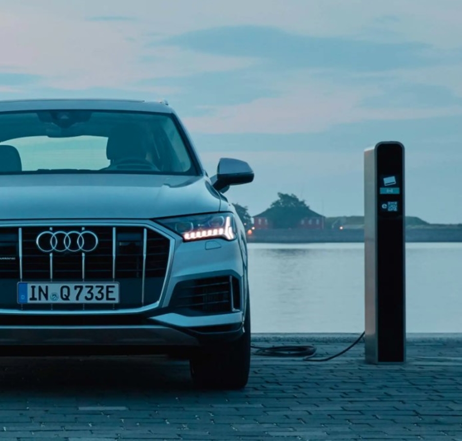 Audi Q7 60 TFSI e quattro S line Black Edition อาวดี้ คิว7 ปี 2022 : ภาพที่ 1