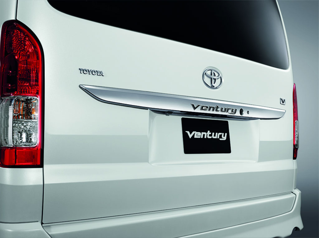 Toyota Ventury 2.7 G โตโยต้า เวนจูรี่ ปี 2014 : ภาพที่ 7