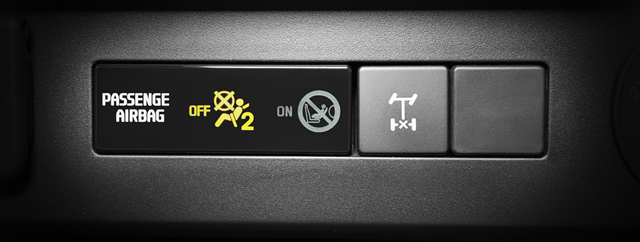 Isuzu D-MAX Spark 1.9 Ddi Cab Chassis Refrigerator M/T MY19 อีซูซุ ดีแมคซ์ ปี 2019 : ภาพที่ 4