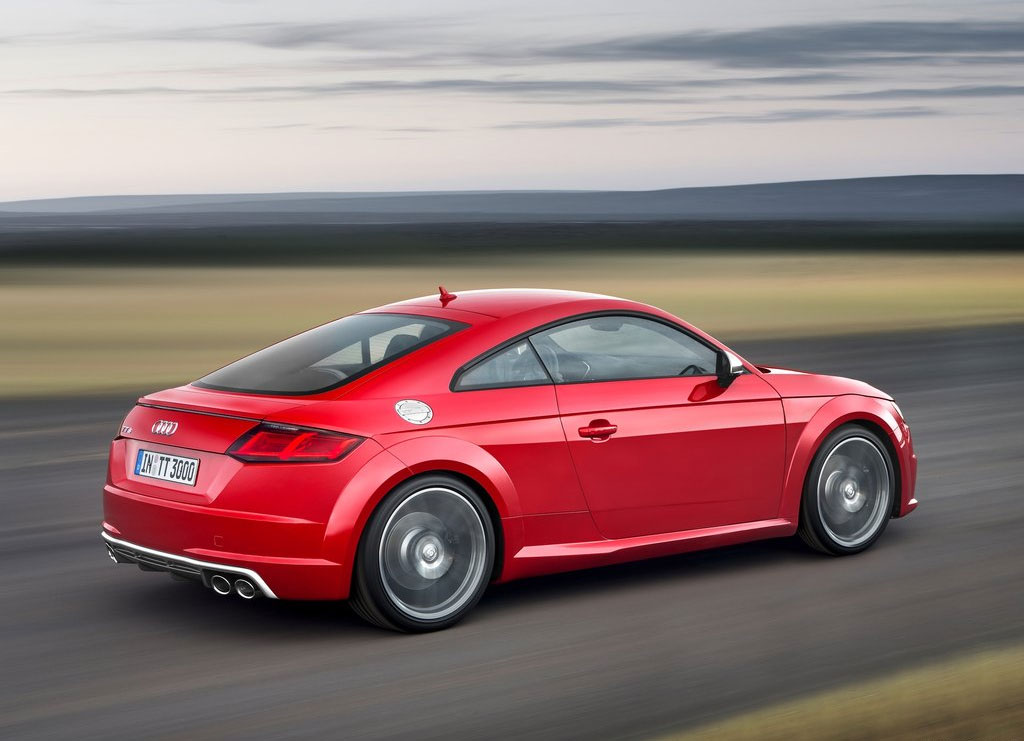 Audi TTS Coupe quattro อาวดี้ ทีทีเอส ปี 2019 : ภาพที่ 4