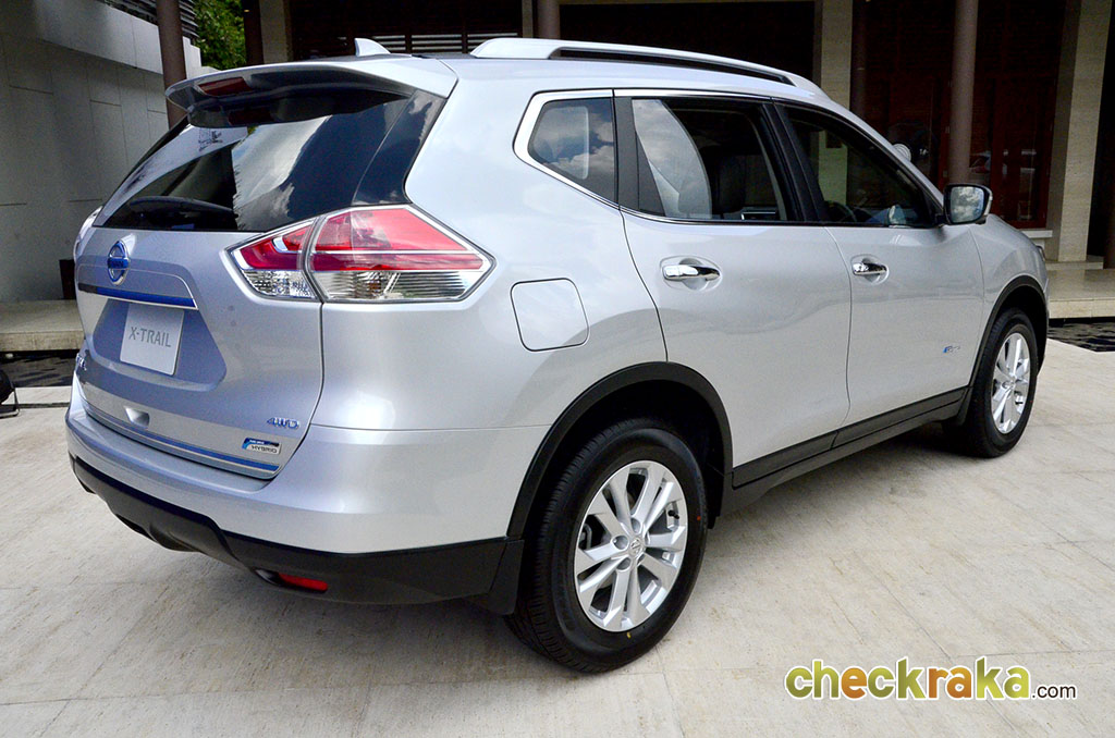 Nissan X-Trail 2.0 V 4WD Hybrid นิสสัน เอ็กซ์-เทรล ปี 2015 : ภาพที่ 12