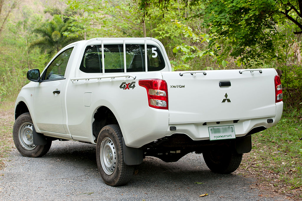 Mitsubishi Triton Single Cab 2.5 VGT GL SWB 4WD AT มิตซูบิชิ ไทรทัน ปี 2016 : ภาพที่ 8