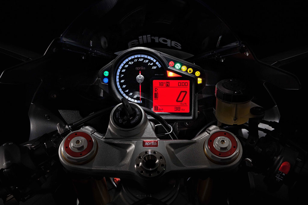 Aprilia RSV4 RR อาพริเลีย อาร์เอสวี4 ปี 2016 : ภาพที่ 8