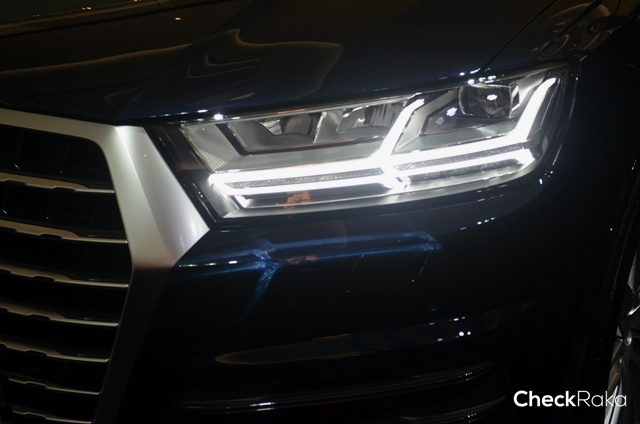 รูปภาพ อาวดี้ Audi Q7 45 TDI quattro S Line ปี 2017