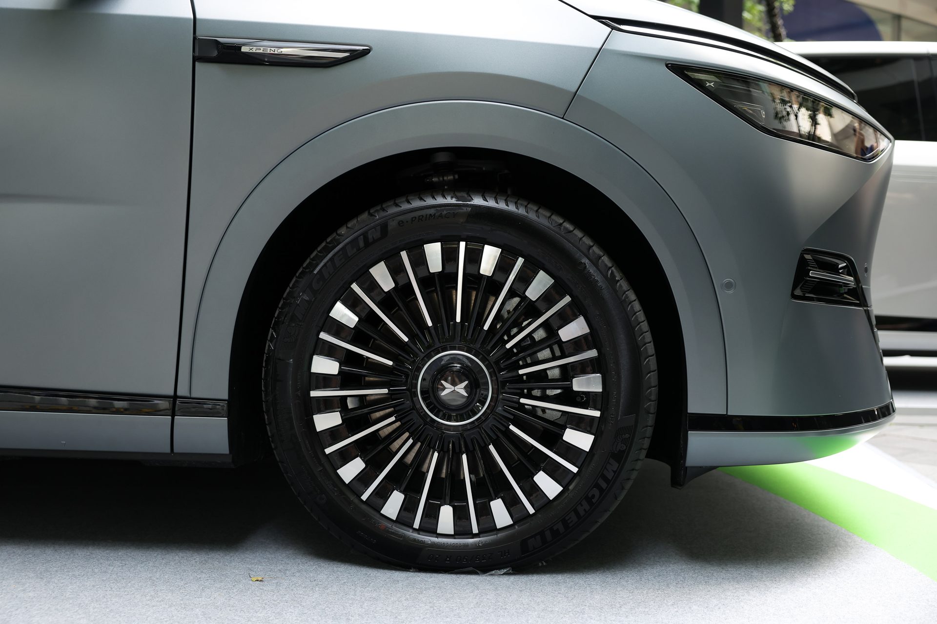 รูปภาพ เอ็กซ์เผิง Xpeng X9 Luxury Special Color Edition ปี 2025