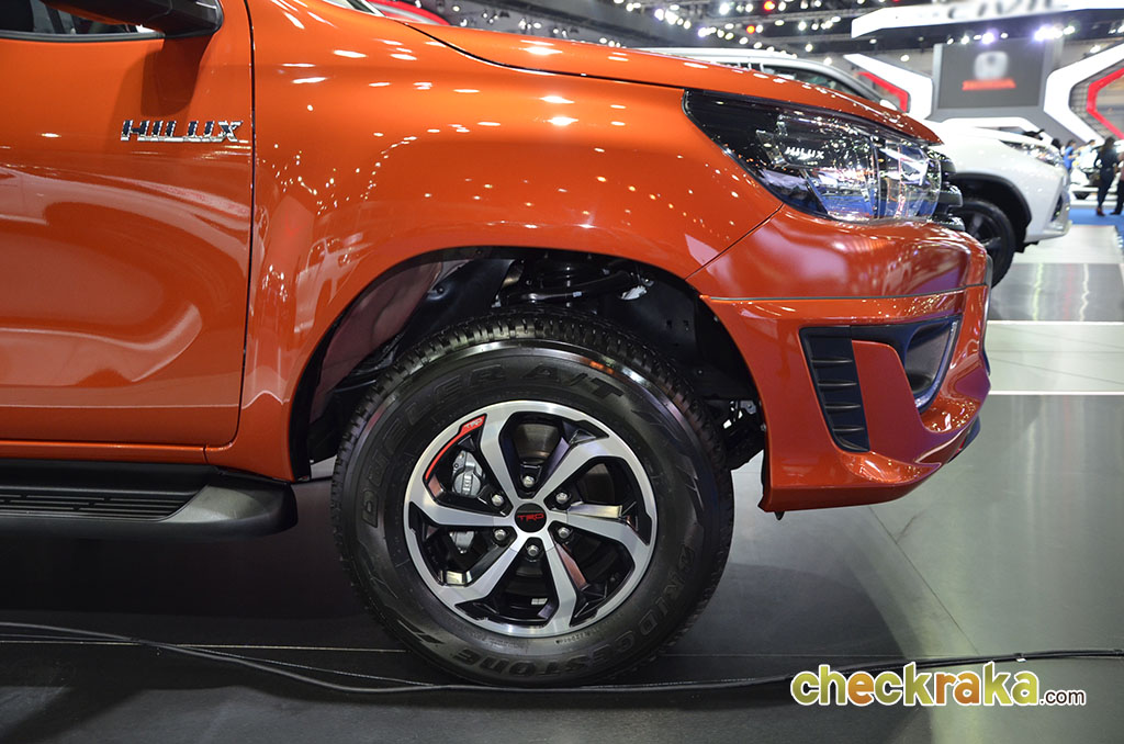 รูปภาพ โตโยต้า Toyota Revo Double Cab Prerunner 2X4 2.4 TRD Sportivo ปี 2016