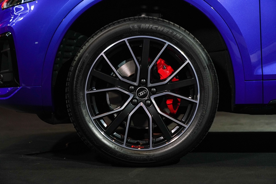 รูปภาพ อาวดี้ Audi Q5 45 TFSI quattro S line Black Edition ปี 2021