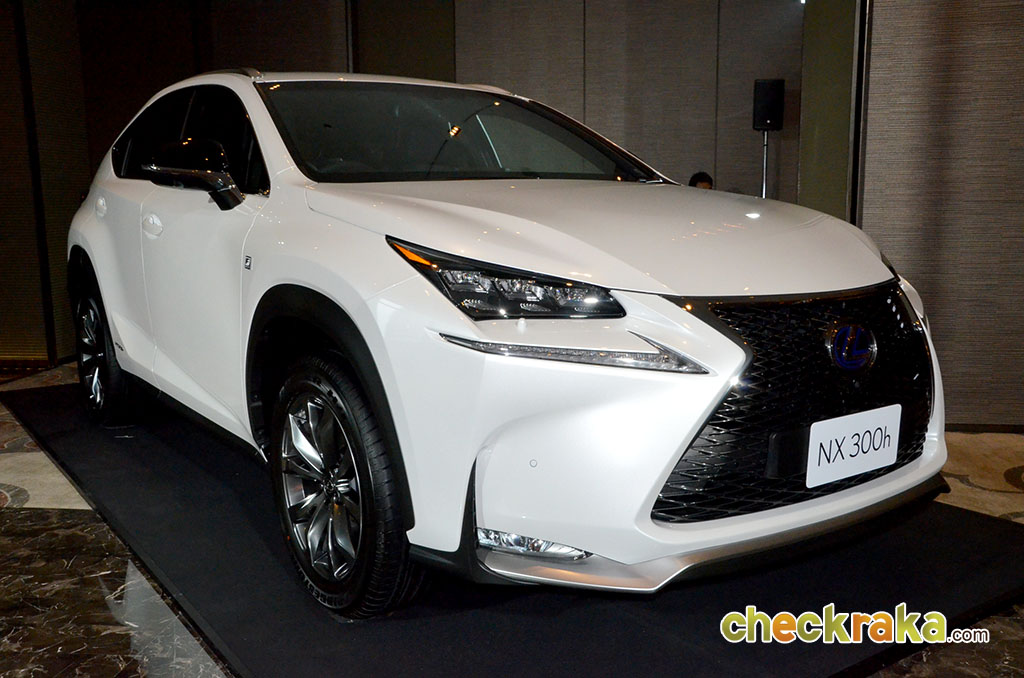 Lexus NX 300 F Sport เลกซัส เอ็นเอ็กซ์ ปี 2014 : ภาพที่ 11