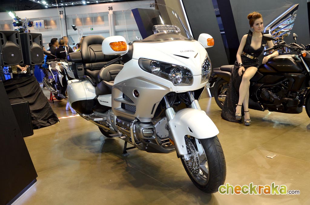 Honda Goldwing GL 1800F ฮอนด้า โกล์ดวิง ปี 2014 : ภาพที่ 11