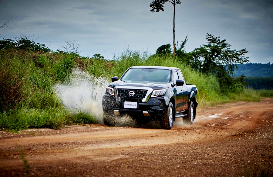 Nissan Navara King Cab E 6MT นิสสัน นาวาร่า ปี 2022 : ภาพที่ 7