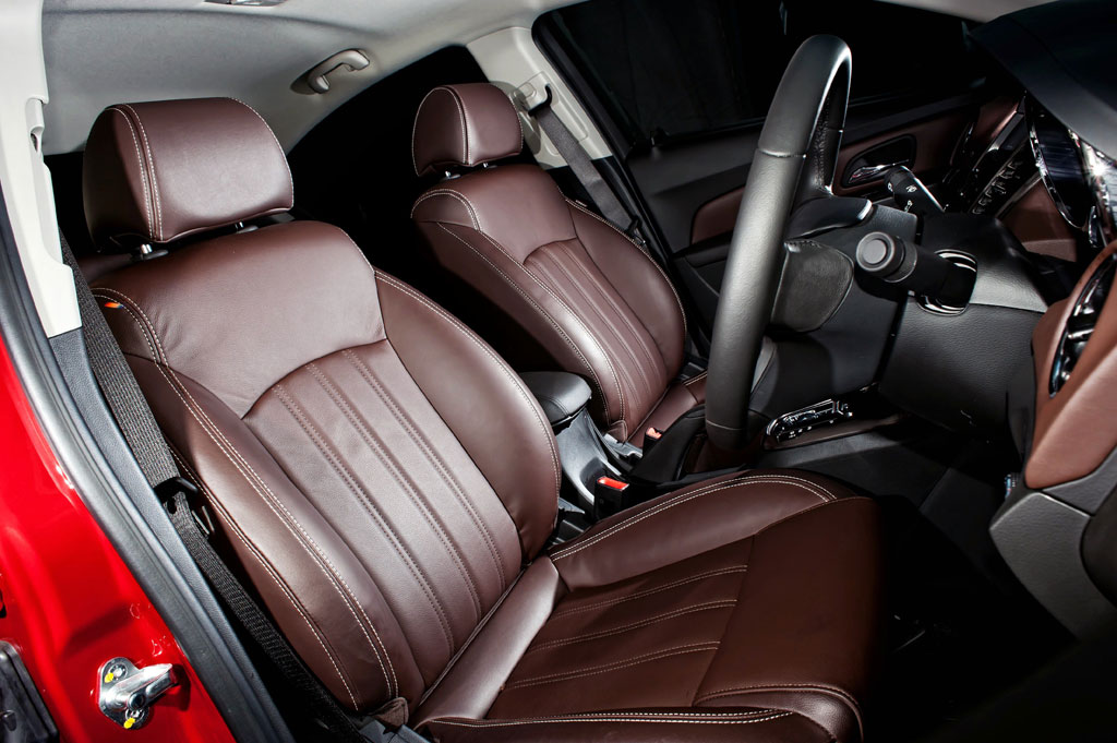 Chevrolet Cruze 1.6 LT AT เชฟโรเลต ครูซ ปี 2013 : ภาพที่ 6
