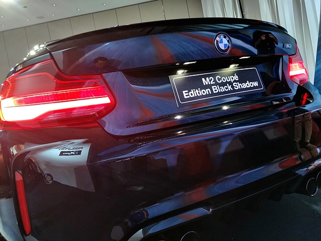 BMW M2 Edition Black Shadow บีเอ็มดับเบิลยู เอ็ม2 ปี 2018 : ภาพที่ 2