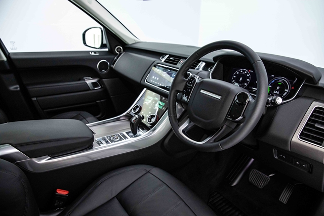 Land Rover Range Rover Sport Plug-in Hybrid HSE Plus แลนด์โรเวอร์ เรนจ์โรเวอร์ ปี 2019 : ภาพที่ 16