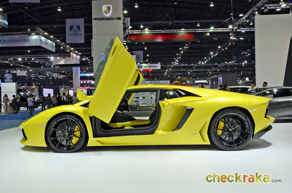 Lamborghini Aventador LP700-4 ลัมโบร์กินี อเวนทาดอร์ ปี 2011 : ภาพที่ 15