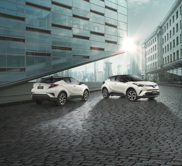 Toyota C-HR HV Mid โตโยต้า ซี-เอชอาร์ ปี 2019 : ภาพที่ 1