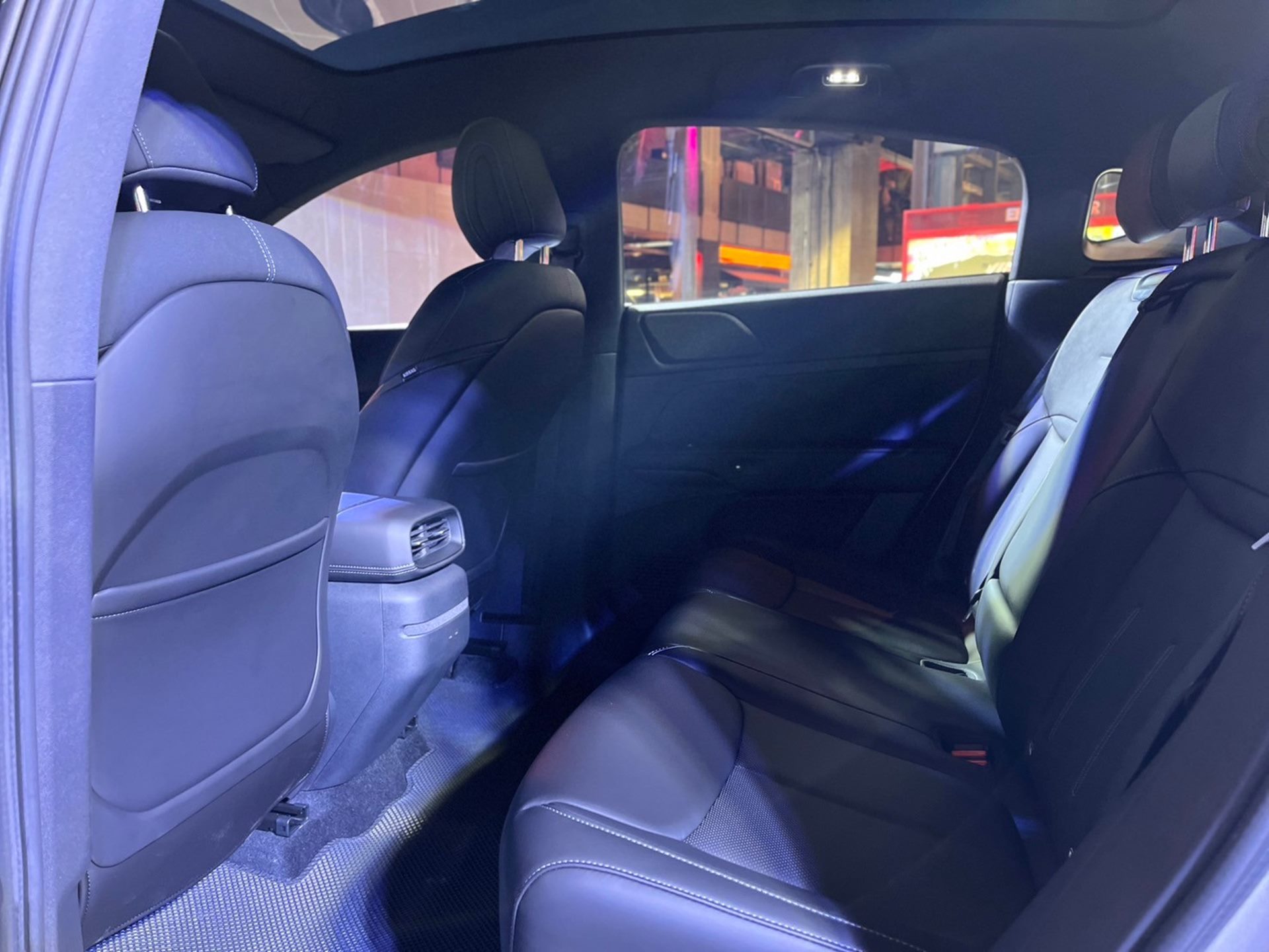 รูปภาพ เอ็กซ์เผิง Xpeng G6 Standard Range ปี 2024