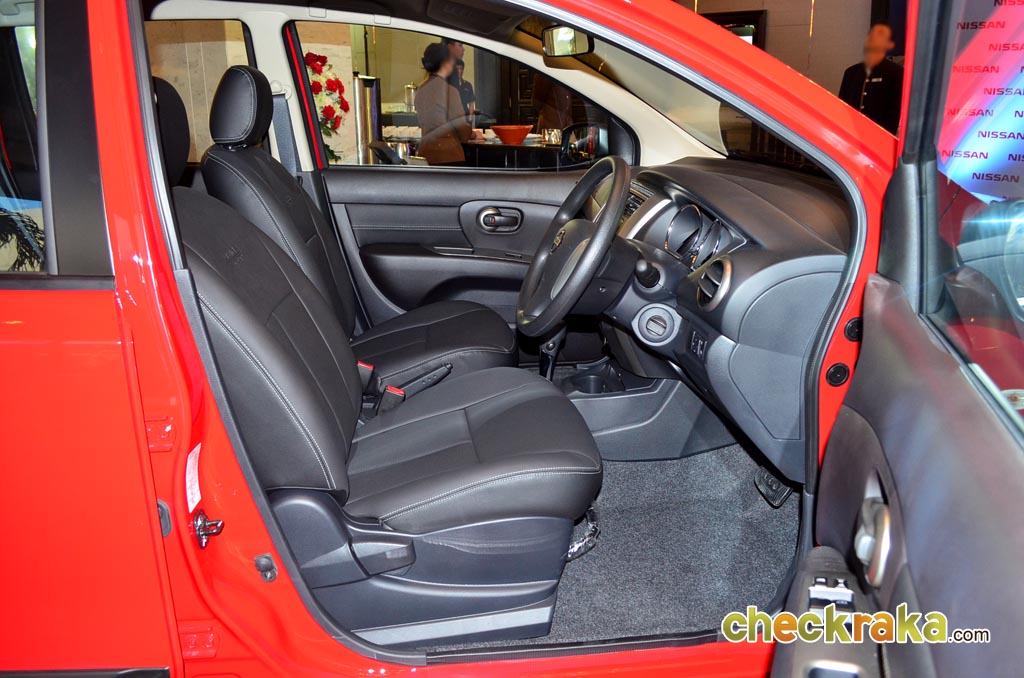 Nissan Livina 1.6 E CVT นิสสัน ลิวิน่า ปี 2014 : ภาพที่ 14