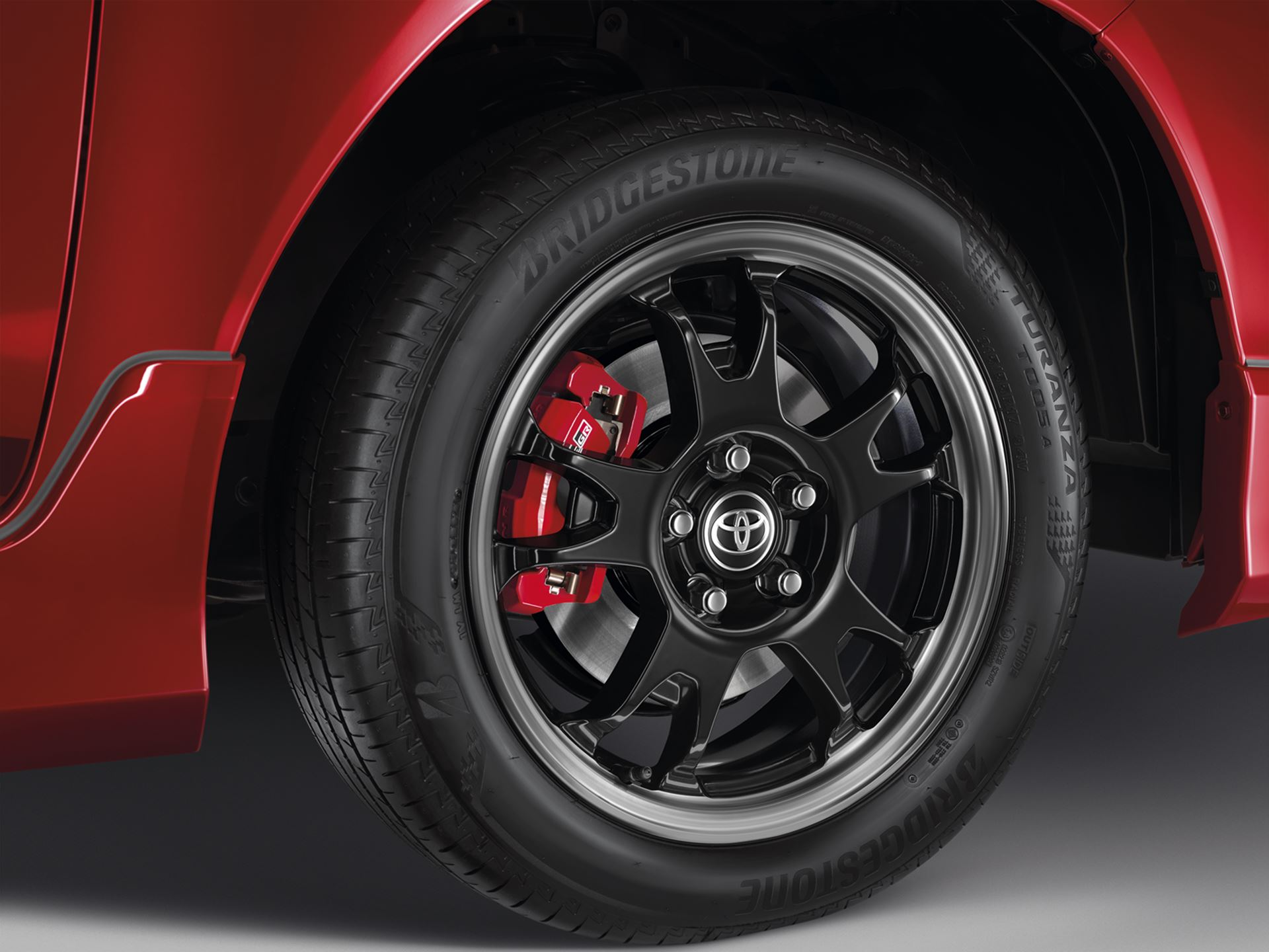 รูปภาพ โตโยต้า Toyota Revo Double Cab 4x2 2.8 GR Sport AT ปี 2024