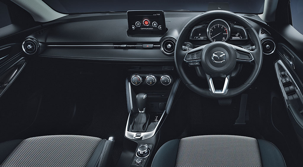Mazda 2 1.3 Sedan High Connect มาสด้า ปี 2017 : ภาพที่ 2