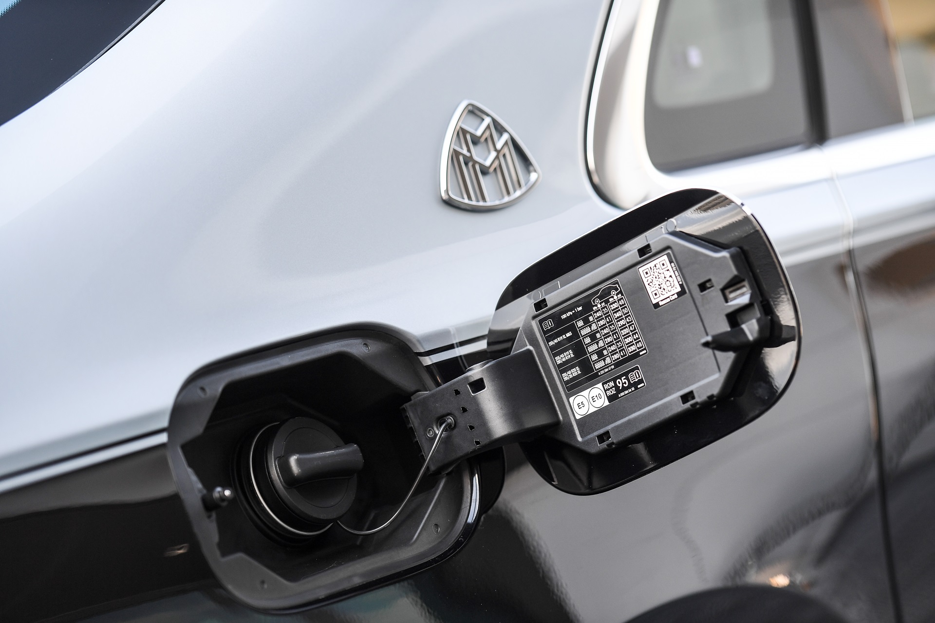 รูปภาพ เมอร์เซเดส-เบนซ์ Mercedes-benz Maybach S 580 e Premium ปี 2023