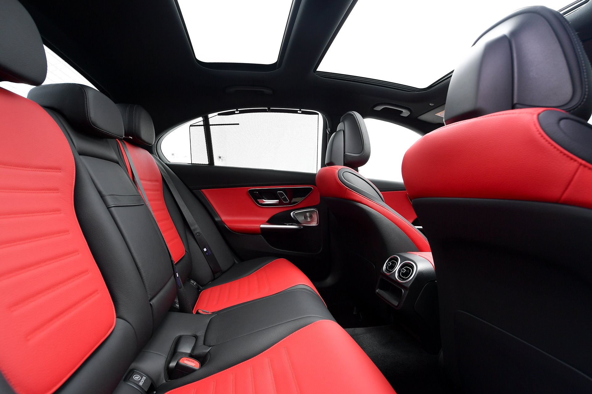 รูปภาพ เมอร์เซเดส-เบนซ์ Mercedes-benz C-Class C 350 e AMG Dynamic Night Edition ปี 2024