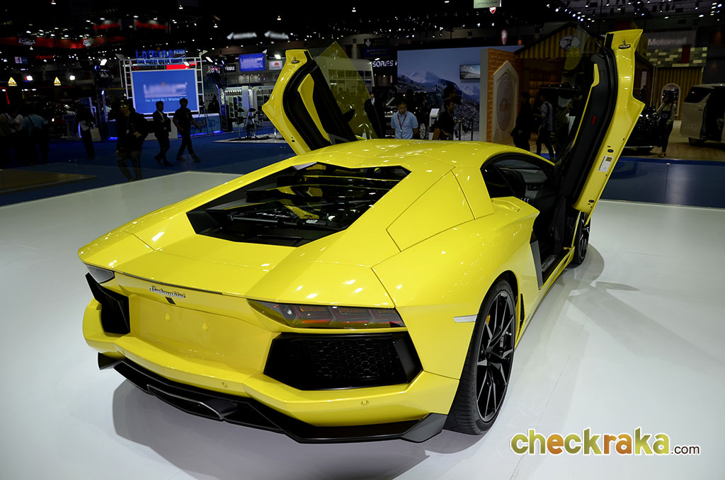 Lamborghini Aventador LP700-4 ลัมโบร์กินี อเวนทาดอร์ ปี 2011 : ภาพที่ 17