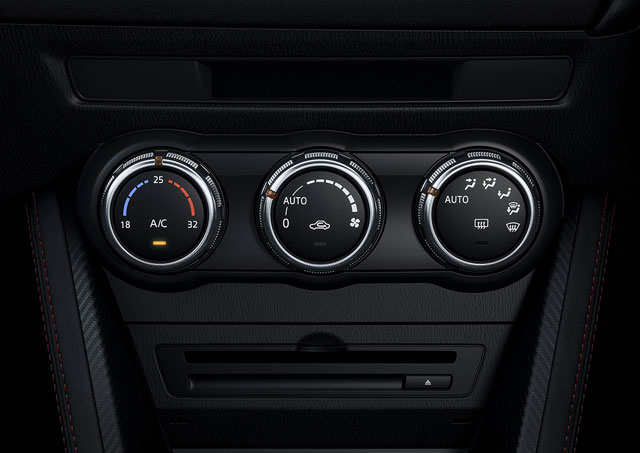 รูปภาพ มาสด้า Mazda 2 1.3 Sports High HB ปี 2015