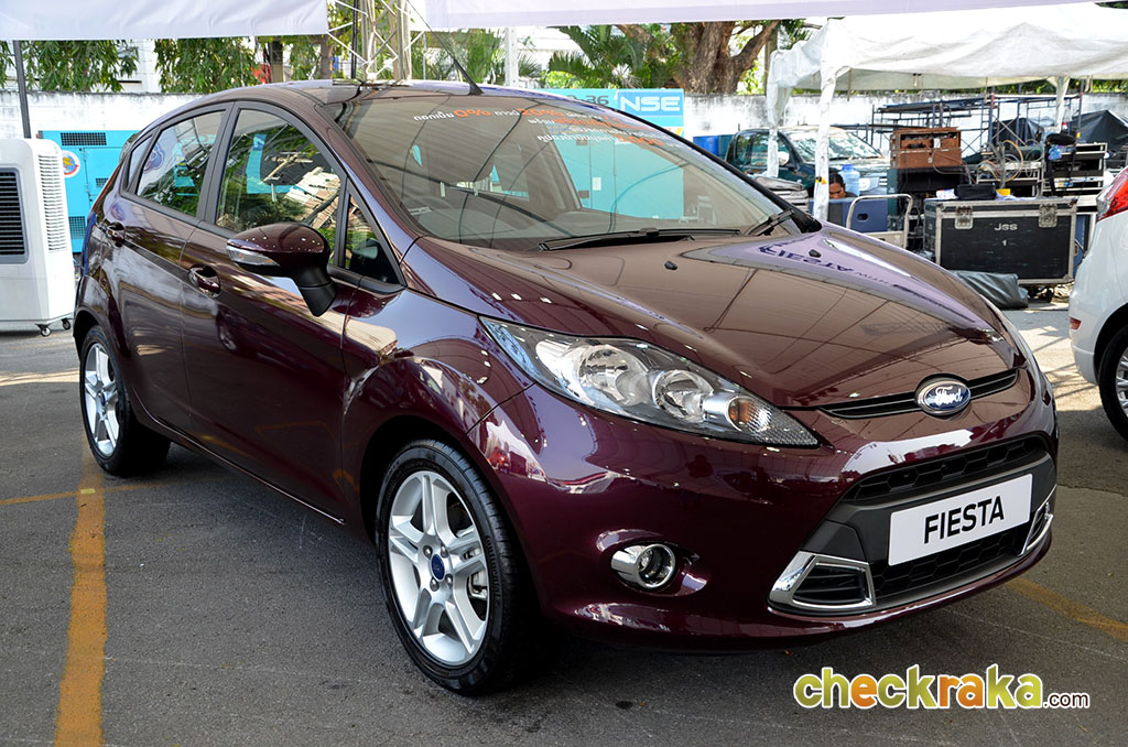 Ford Fiesta 5Dr 1.6 Sport Ultimate PowerShift ฟอร์ด เฟียสต้า ปี 2011 : ภาพที่ 9