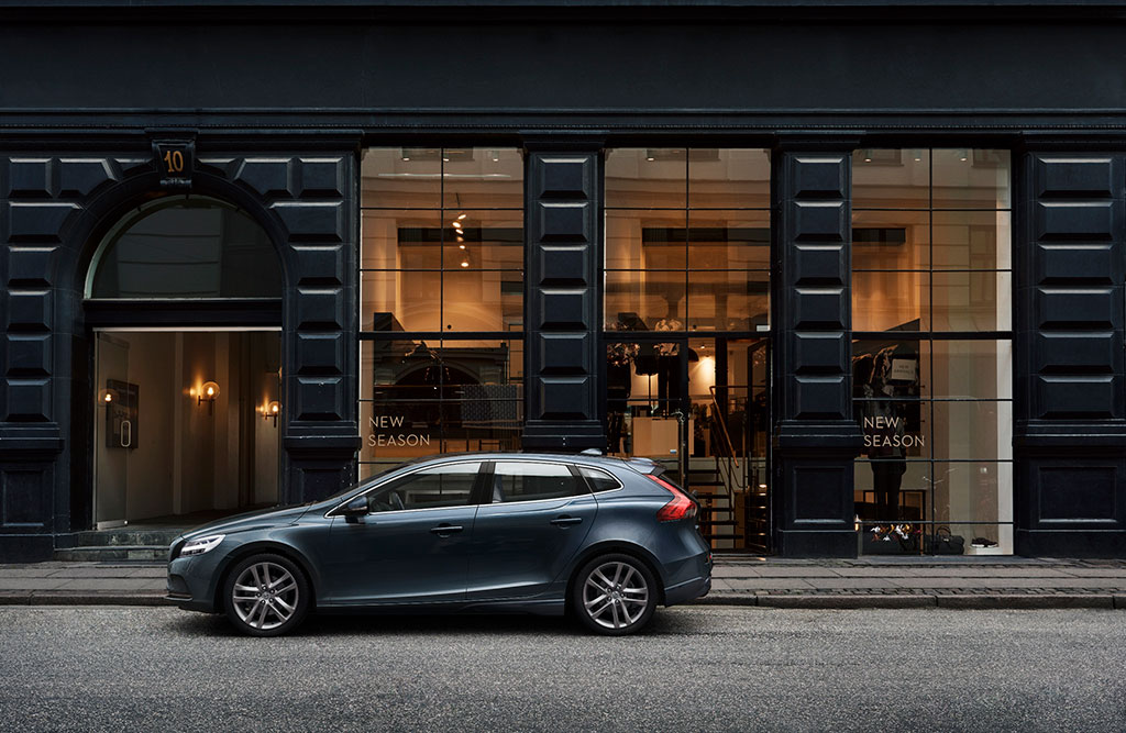 Volvo V40 T4 Momentum วอลโว่ วี40 ปี 2017 : ภาพที่ 3