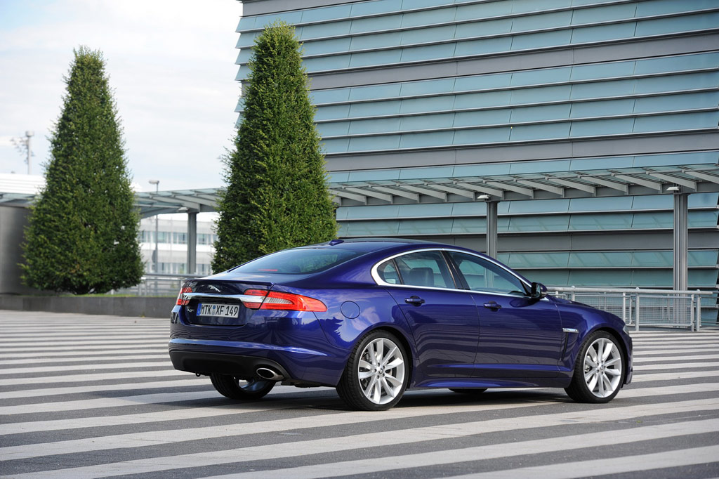 รูปภาพ จากัวร์ Jaguar XF 2.2D Portfolio ปี 2013