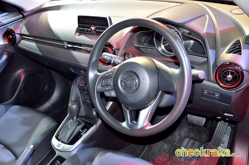 รูปภาพ มาสด้า Mazda CX-3 2.0 E ปี 2017